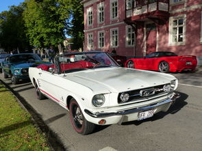 汽车评测视频素材库APP，自媒体汽车评测专家的得力助手